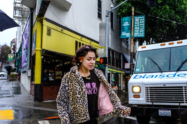 B68F8AC6-553A-463D-8040-F5E48AD765DF